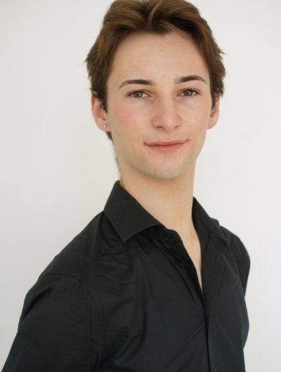 Headshot of Zach Levin